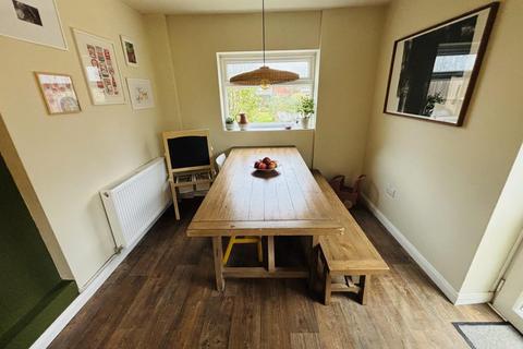 undefined, Lewis Road, Radford Semele, Leamington Spa