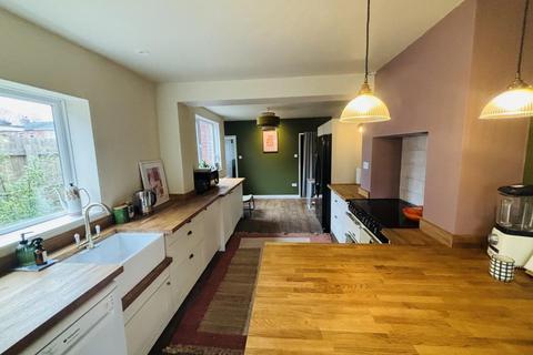 undefined, Lewis Road, Radford Semele, Leamington Spa