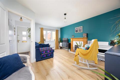 3 bedroom end of terrace house for sale, Mascroft Road, Trowbridge