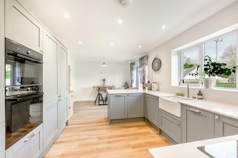 3 bedroom detached house for sale, Low Road, Stow Bridge, King's Lynn, Norfolk. PE34 3PE