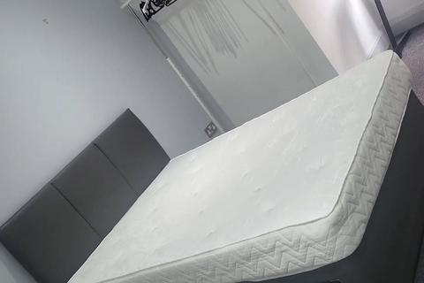 undefined, Queens Road, Coventry CV1