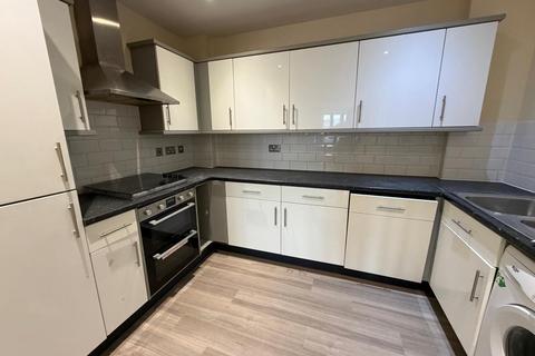 2 bedroom flat to rent, Stanley Road, HA2