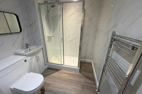 2 bedroom flat to rent, Stanley Road, HA2