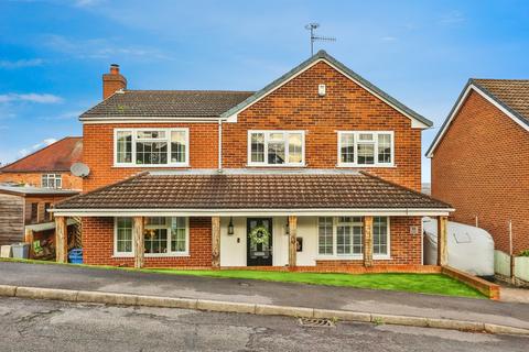 4 bedroom detached house for sale, Tennyson Street, Ilkeston