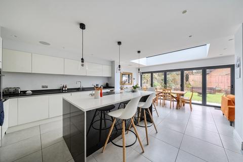 undefined, Parnell Gardens, Weybridge, KT13