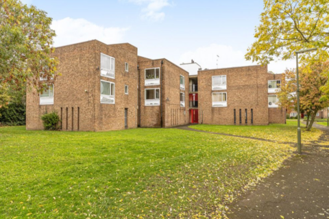 1 bedroom flat for sale, Staines TW19