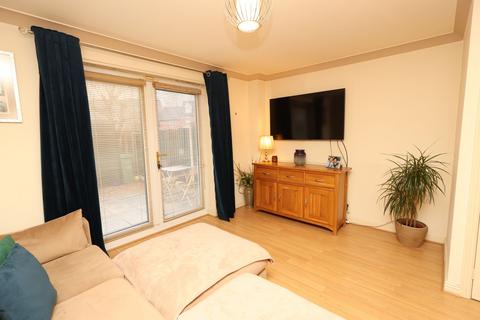 3 bedroom property for sale, Marland Way, Stretford, M32