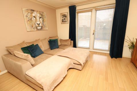 3 bedroom property for sale, Marland Way, Stretford, M32