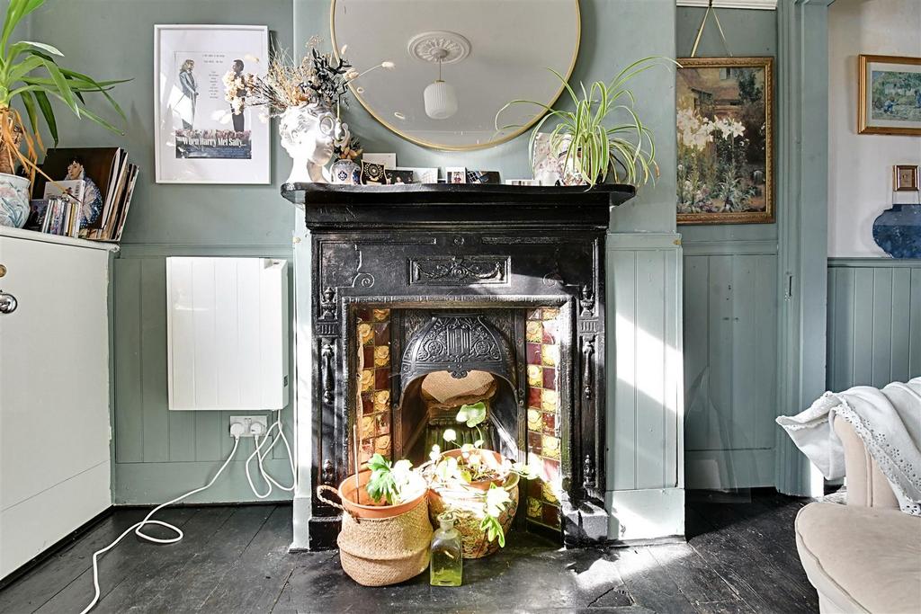 Fireplace.jpg
