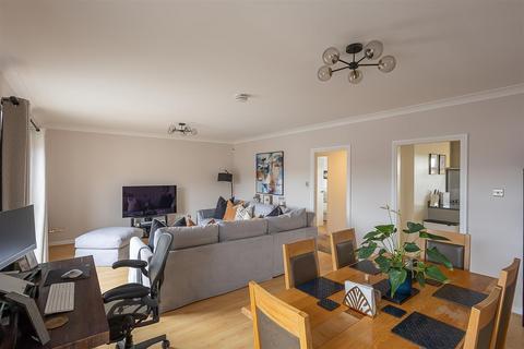 2 bedroom flat for sale, St. Peters Wharf, St. Peters Basin, Newcastle upon Tyne
