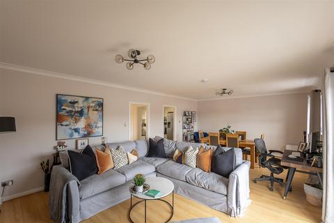 2 bedroom flat for sale, St. Peters Wharf, St. Peters Basin, Newcastle upon Tyne