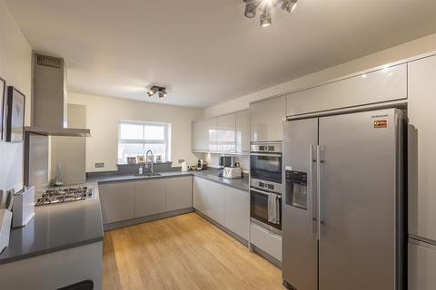 2 bedroom flat for sale, St. Peters Wharf, St. Peters Basin, Newcastle upon Tyne