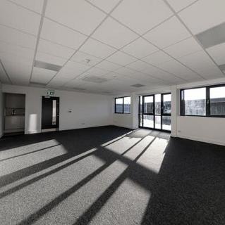 Warehouse to rent, 35-37 Brunel Rd London W3 7XR