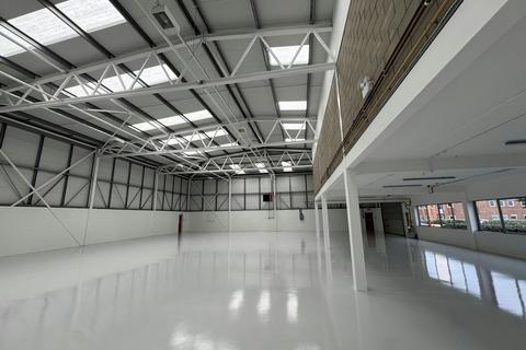 Warehouse to rent, Stevenson Rd Brighton BN2 0DF