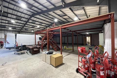 Warehouse to rent, 31 Rectory Rd Grays RM17 6BA