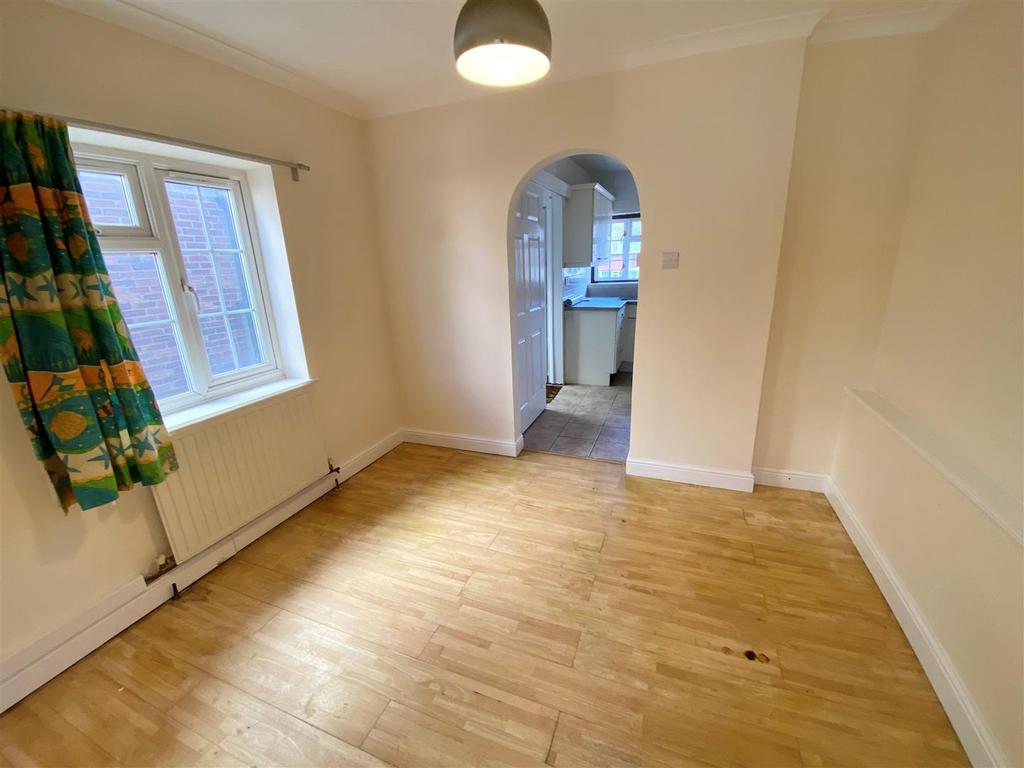 Dining Room.jpg