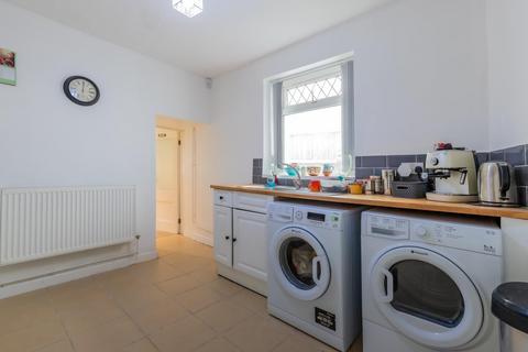 5 bedroom terraced house for sale, Arcot Street, Penarth CF64