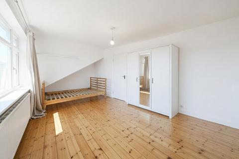 1 bedroom flat to rent, Caledonian Road, Islington, N7
