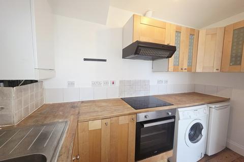 1 bedroom flat to rent, Caledonian Road, Islington, N7