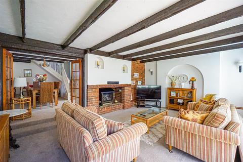 4 bedroom detached house for sale, Winchelsea Lane, Hastings