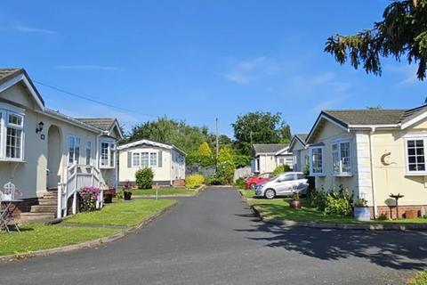 2 bedroom park home for sale, Stratford-upon-Avon, Warwickshire, CV37