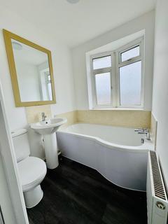 undefined, Milton Road, LUTON, LU1