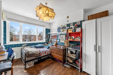 4 bedroom terraced house for sale, Vermont Road, Sutton