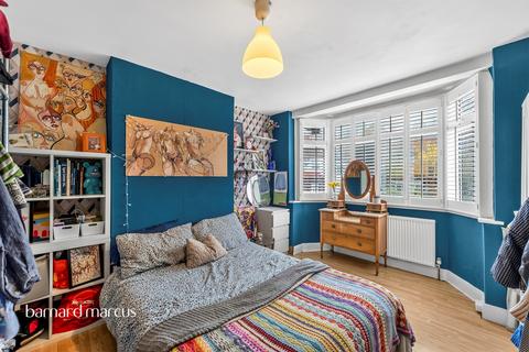 4 bedroom terraced house for sale, Vermont Road, Sutton