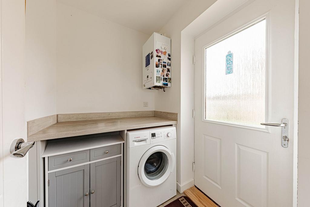 Utilty Room (1)