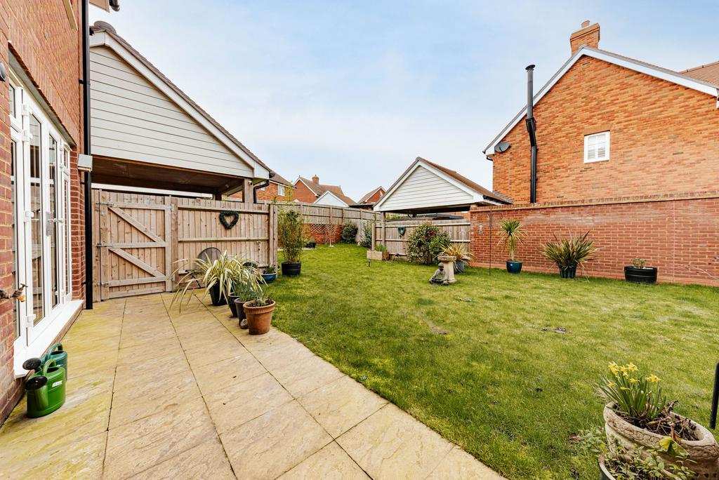 Rear Garden (4)