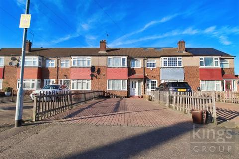 3 bedroom terraced house for sale, Royal Avenue, Waltham Cross