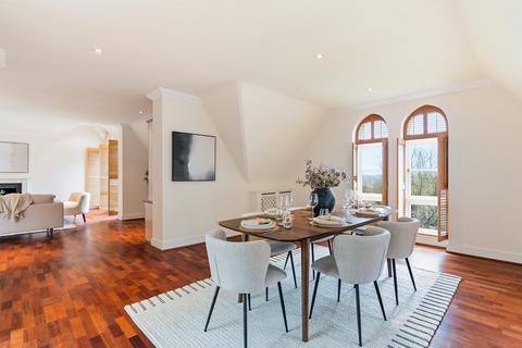 3 bedroom apartment for sale, Gillespie House, Holloway Drive, Virginia Water, GU25