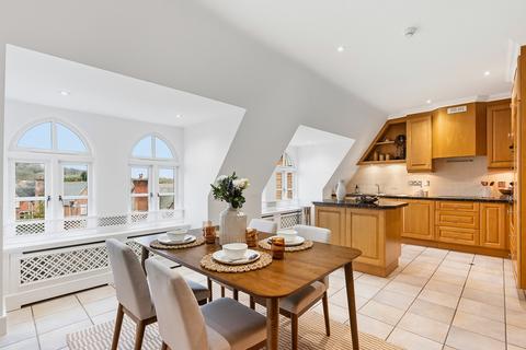 3 bedroom apartment for sale, Gillespie House, Holloway Drive, Virginia Water, GU25