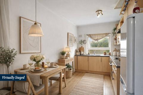 2 bedroom flat for sale, Lichfield Road, Cricklewood, London, NW2