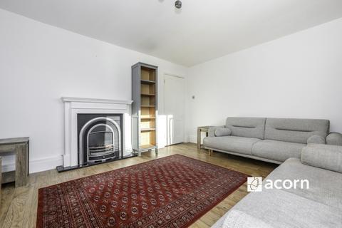 2 bedroom flat to rent, Hillside Court, Strood, ME2