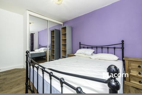 2 bedroom flat to rent, Hillside Court, Strood, ME2