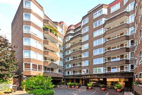 3 bedroom flat for sale, Hyde Park Towers, Porchester Terrace, W2