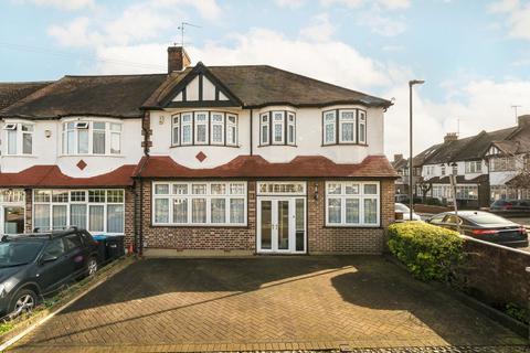 5 bedroom house for sale, Arnos Road, London N11