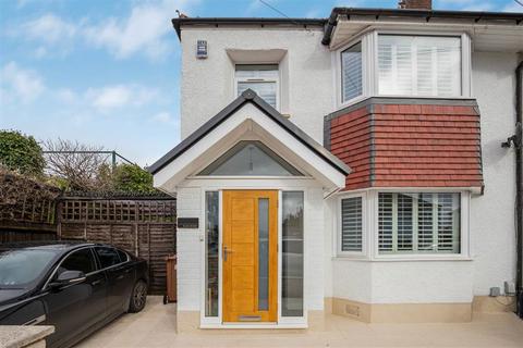 undefined, Elsa Road, Welling DA16