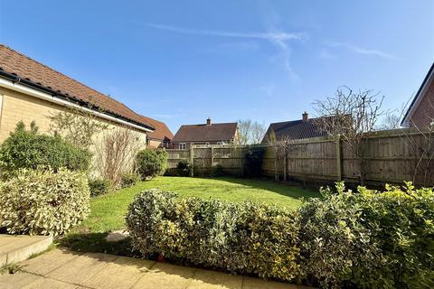 4 bedroom detached house for sale, Petty Croft, Broomfield, Chelmsford