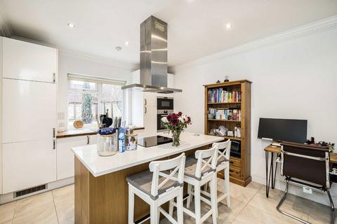 2 bedroom flat for sale, Foulser Road, London SW17