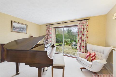 5 bedroom detached house for sale, Coed-Y-Glyn, Wrexham