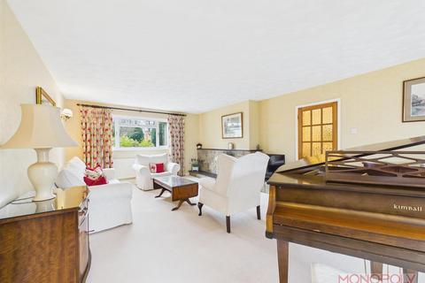 5 bedroom detached house for sale, Coed-Y-Glyn, Wrexham