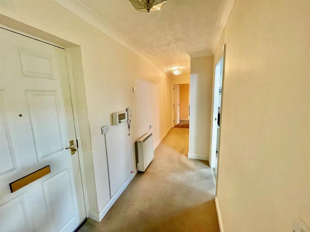 Hall.jpg