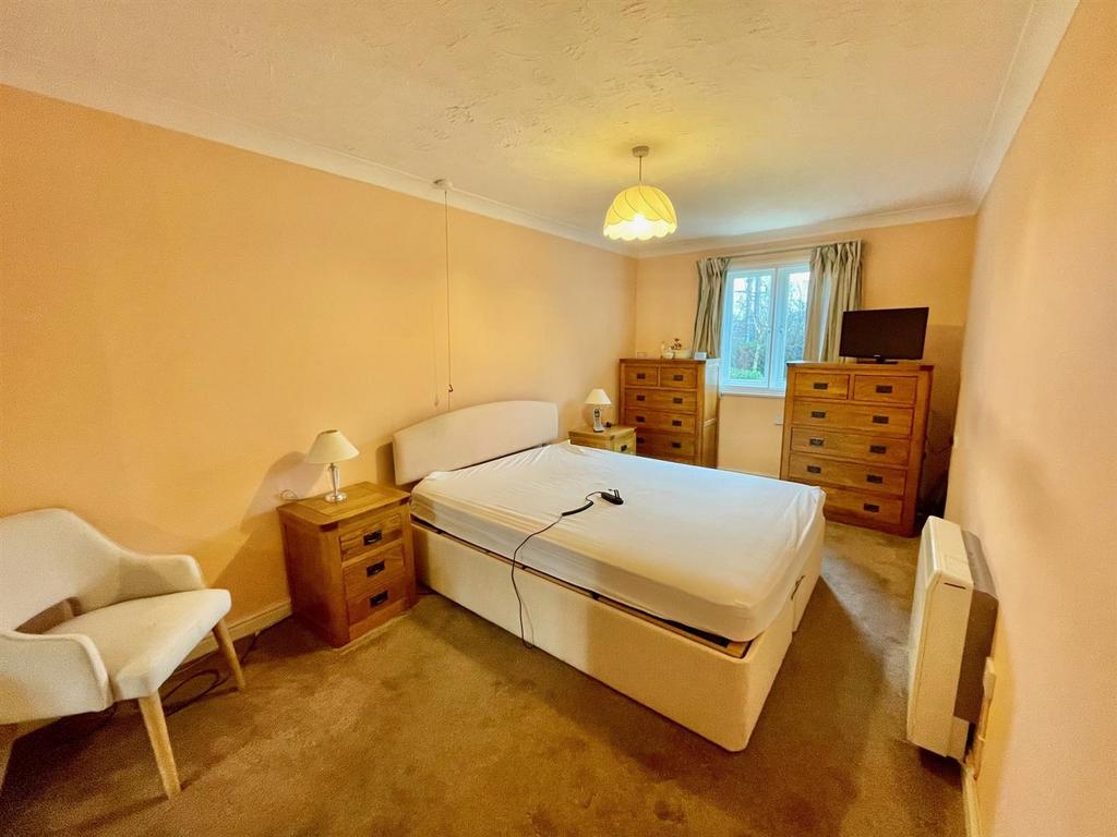 Bedroom.jpg