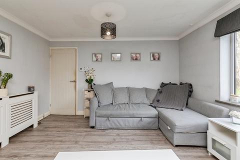 2 bedroom ground floor flat for sale, York Close, Stoke Gifford, Bristol