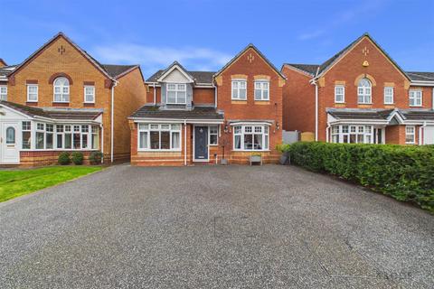 4 bedroom detached house for sale, Moor Furlong, Stretton DE13