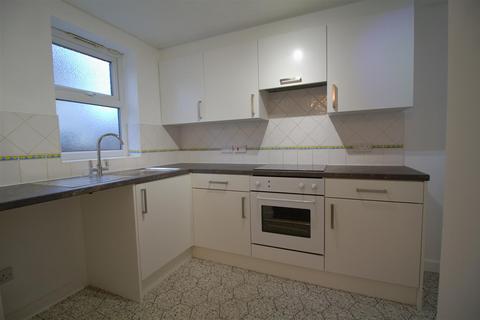 2 bedroom apartment to rent, Denton Road, Manchester M34