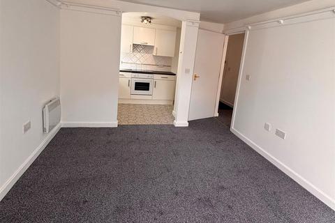 undefined, Denton Road, Manchester M34