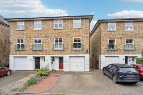 undefined, Jacks Lane, Uxbridge UB9